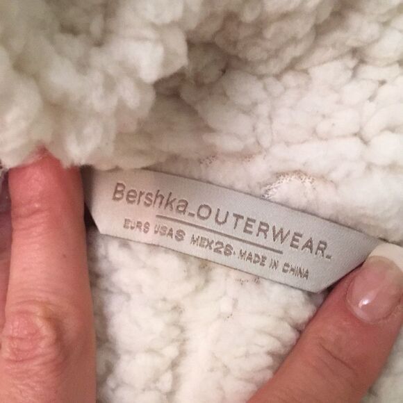 Bershka Outerwear super soft fuzzy vest - Picture 6 of 8